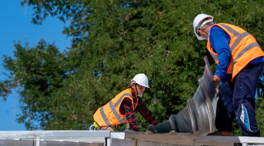 Roof repair in Castle Dale, UT